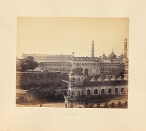 Lucknow; Große Emambara und Moschee von Samuel Bourne