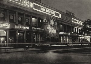 Berlin: Augusta-Viktoria-Platz von Sasha Stone