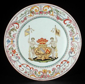 Teller dekoriert in Famille-Rose-Emaille mit den Wappen von Goos von Ghyseghem, verbunden mit Vecquemans und Goubau, Yonzheng-Periode (1725-35) ca. 1730 von School Chinese