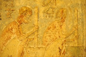 Altes Ägypten, Wandrelief/Malerei, Grab von Petosiris, Tuna el Gebel, 300 v. Chr., Arbeiter mit Stößel und Mörser von School Egyptian