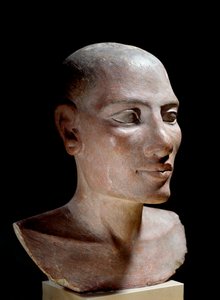 Ägyptische Antike: Salzkopf. Kalksteinskulptur, Altes Reich (um 2700-2200 v. Chr.). Paris, Louvre Museum - Ägyptische Antike: Kopf eines jungen Mannes, genannt „Salz“-Kopf, bemalter Kalkstein, Altes Reich (um 2700-2200 v. Chr.), Louvre Museum, Paris