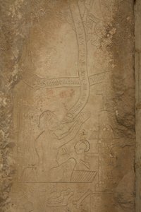 Detail eines Kreuzgangreliefs