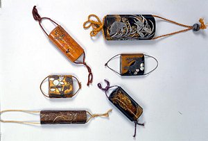 Sechs Inro, Edo-Periode (1603-1868) 17.-18. Jahrhundert