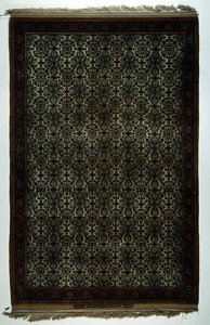 Isfahan-Teppich mit Inschriftkartusche