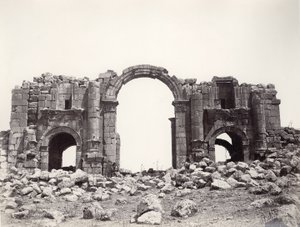 Hadriansbogen am Eingang zu Jerash