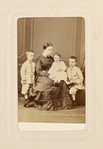 Prinzessin Clotilde und ihre Kinder