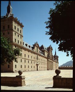 Ansicht der Hauptfassade des Königlichen Sitzes