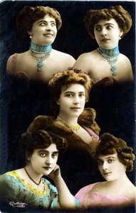 Postkarte Anfang des 20. Jahrhunderts: Mosaik von Gesichtern von 5 jungen Frauen (Foto)