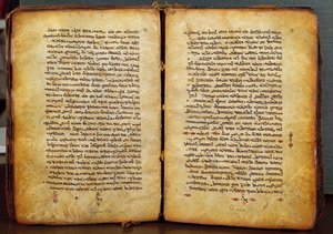 Seiten aus der Apostelgeschichte, Neues Testament in der Peshitta-Version, der Standardversion der syrischen Kirche, um 1216 von Syrian School