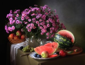 Astern und Früchte von Tatyana Skorokhod