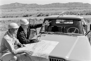 Mineralogen planen Tagebau in der Morenci-Mine für Phelps Dodge Smelter Douglas, Arizona von Ted Spiegel