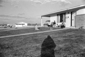 Vorstadthaus eines Bergarbeiters in der Nähe der Morenci-Mine für Phelps Dodge Smelter Douglas, Arizona von Ted Spiegel