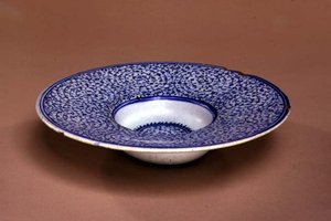 Tondino-Schale, Iznik Golden Horn Ware, Türkisch, ca. 1535-45