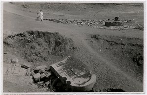 Fragmente der Stele, Axum, Äthiopien, Fotografie von Ugo Monneret de Villard