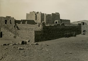 Kloster St. Simeon, von Südosten gesehen, Assuan, Ägypten, Fotografie von Ugo Monneret de Villard