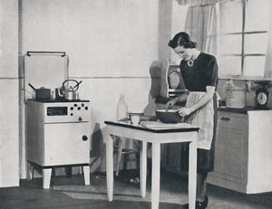 Eine britische Küche mit einem Schrank-Gasherd, 1942 von Unbekannt