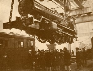 Ein großer westlicher Ritter für die Inspektion von Schülern, die Swindon besuchen, um 1930