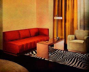 Eine Ecke im Wohnzimmer des amerikanischen Designers Walter Dorwin Teague, um 1940