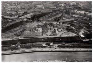 Luftaufnahme des Kremls, Moskau, UdSSR, von einem Zeppelin, 1930-1933 von Unbekannt
