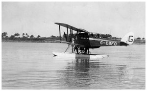 Alan Cobhams De Havilland DH50 landet am Tigris, Irak, 1926 von Unbekannt