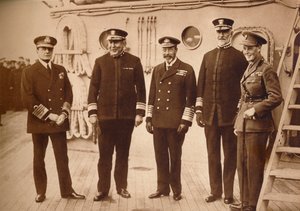 Amerikanische Admirale mit dem König von Unbekannt