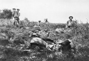 Amerikanische Marinesoldaten graben Schützengräben, Lucy-le-Bocage, Frankreich, 1. Juni 1918