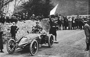 Ein früher Wolseley auf der Isle of Man 1904, 1904, 1937 von Unbekannt