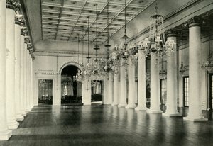 Ballsaal, Regierungshaus, 1925 von Unbekannt