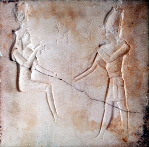 Basrelief mit den Göttern Isis und Osiris, Ptolemäische Zeit, Altes Ägypten von Unbekannt