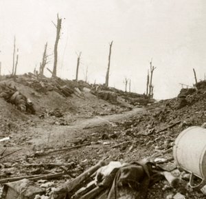 Vor Chaulnes, Somme, Nordfrankreich, um 1914-1918 von Unbekannt