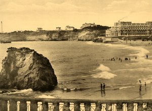 Biarritz - Hotel du Palais und die Bucht, ca. 1930 von Unbekannt