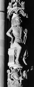 Christus Richter Skulptur an der Säule der Engel. Kathedrale Notre Dame de Strasbourg (Unterelsass)