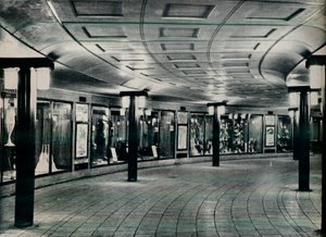 Verkehrsbereich der Piccadilly Circus Station, 1929 von Unbekannt