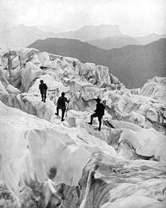 Aufstieg durch den Bossons-Eisfall auf dem Weg zum Mont Blanc, Schweiz, frühes 20. Jahrhundert von Unbekannt