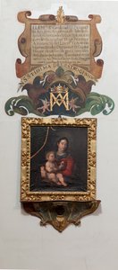 Kollegiatskirche. Innenraum. Gemälde Madonna mit dem Kind. Ein Wandgemälde die Legende. von Unbekannt