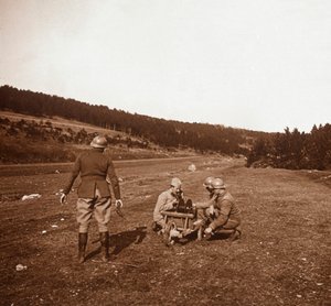 Kommunikation, Genicourt, Nordfrankreich, ca. 1914-ca. 1918 von Unbekannt