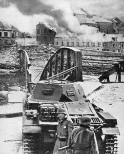 Zerstörung der Brücke über die Maas durch Belgier, um den deutschen Vormarsch zu stoppen, Zweiter Weltkrieg, 1940