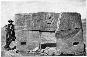 Östliche Ansicht des monolithischen Tors von Akapana, Tiahuanaco, Bolivien, 1901 von Unbekannt