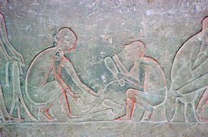 Ägyptisches Relief, das Schuhmacher zeigt, 14. Jahrhundert v. Chr. von Unbekannt