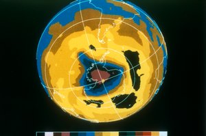 Falschfarbenbild des Ozonlochs über der Antarktis, 30. November 1992