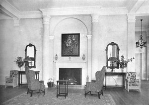 Kamin am Ende der Lounge, Hotel Royal Bermudiana, Hamilton, Bermuda, 1924 von Unbekannt