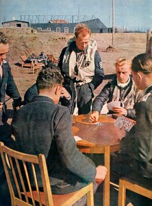Deutsche Flieger außer Dienst, Frankreich, 1943