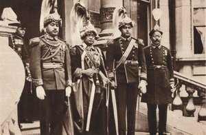 H.H. der Maharaja Bhim Shum Shere Jung Bahadur Rana, 1937 von Unbekannt