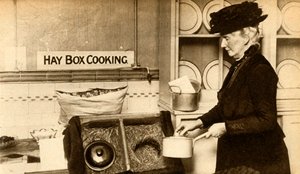 Heubox-Kochen, Erster Weltkrieg, 1914-1918, 1933