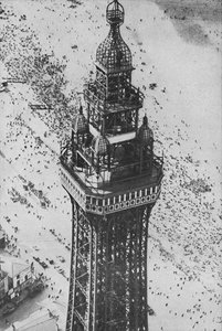 Urlauber gehen an Bord, ca. 1935 von Unbekannt