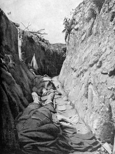 In einem der Schützengräben von Quennevières, Schlacht von Champagne, 1915