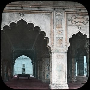 Innenansicht des Diwan-i-Khas, Rotes Fort, Delhi, Indien