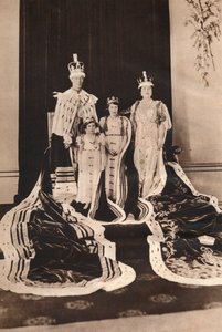 König George VI. und Königin Elizabeth an ihrem Krönungstag, 1937