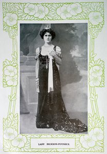 Lady Dickson-Poynder, 1901 von Unbekannt