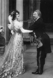 Miss Lily Elsie und Mr. George Graves in Die lustige Witwe, 20. Jahrhundert